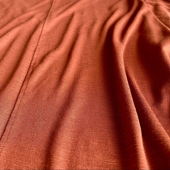 SOLD 💕Anthro Dolan Left Coast Contessa Top - Picture 8 of 16